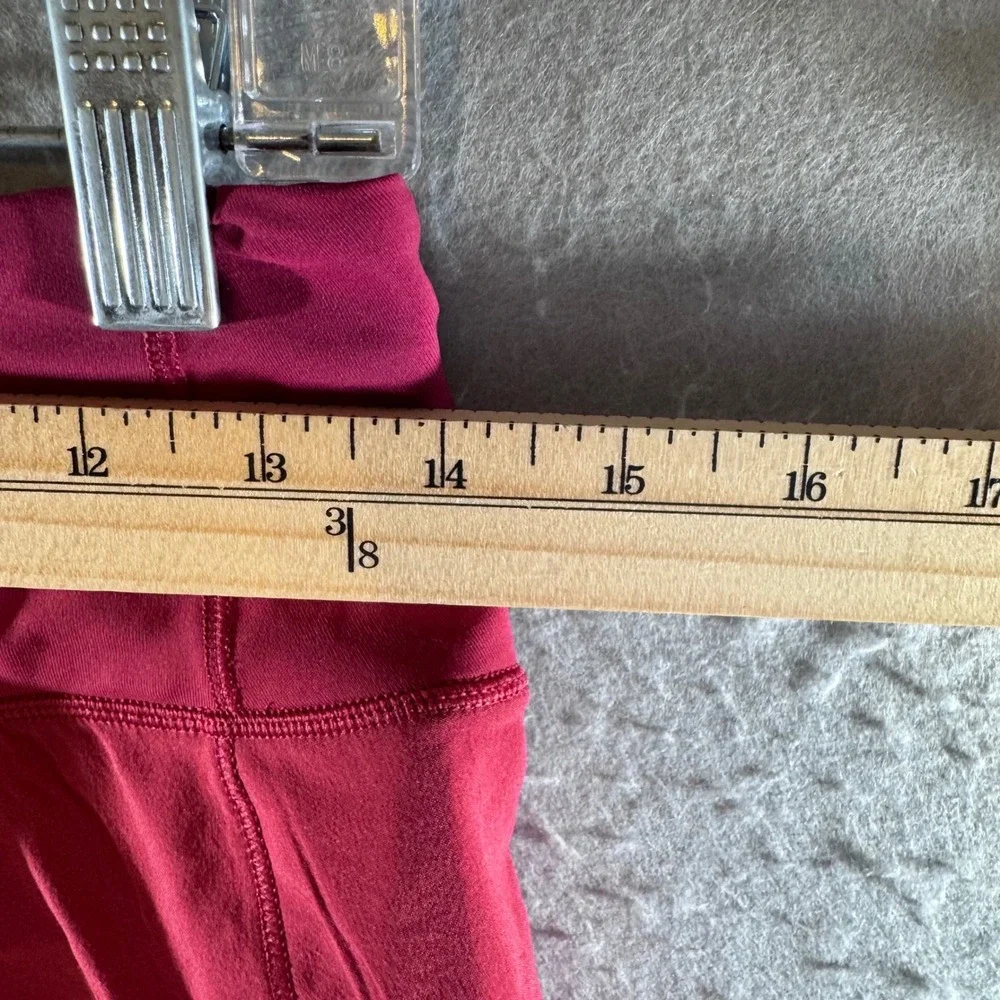 1429 | Lululemon Speed Up Low-Rise Running Shorts Maroon Womens 4 - Picture 3 of 7